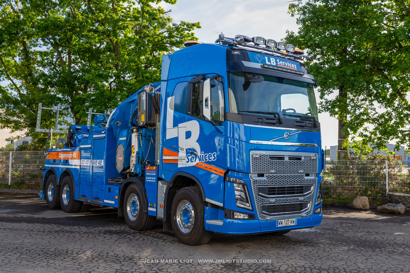 VOLVO TRUCK 2019